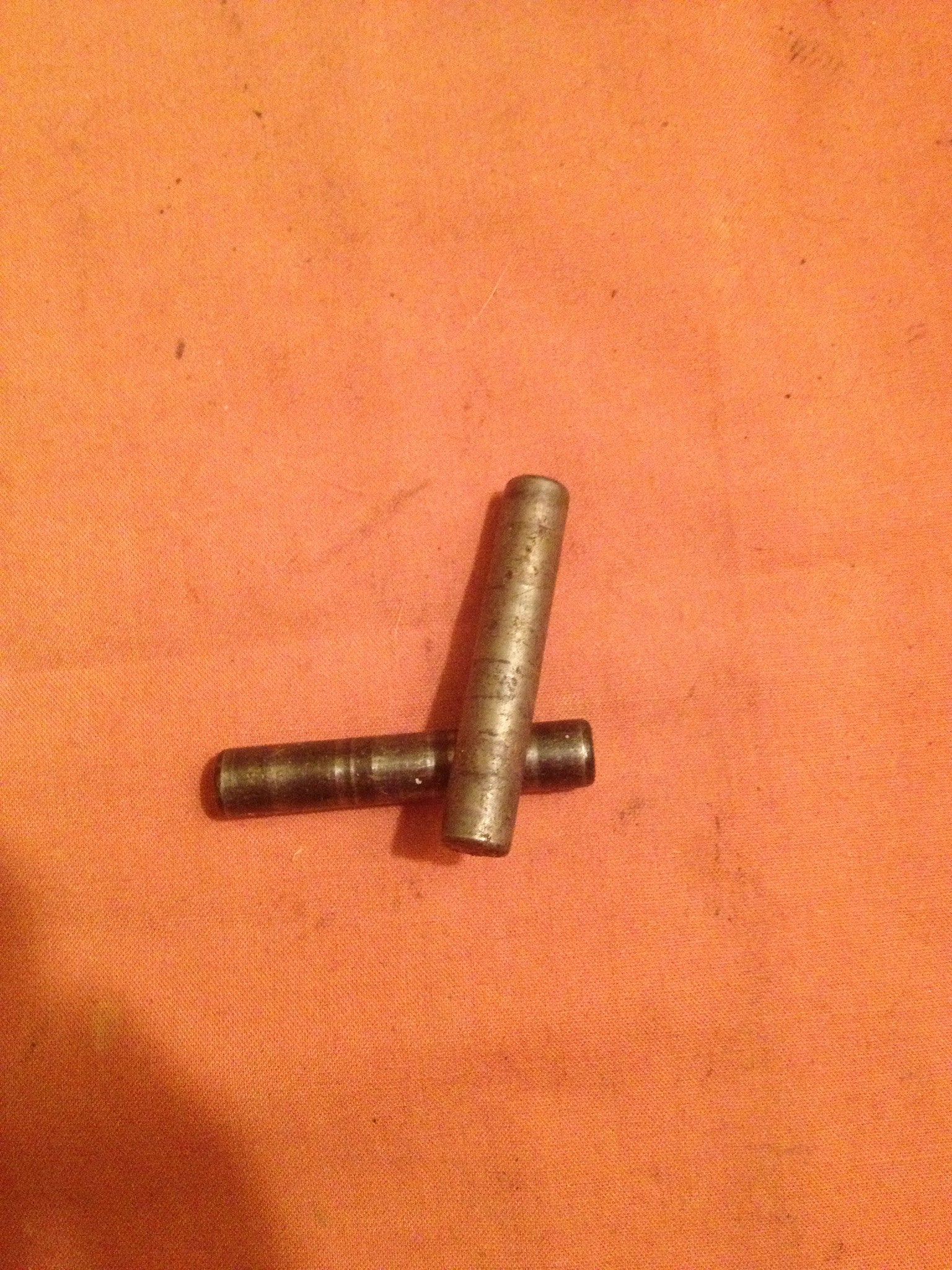 Hammer pin