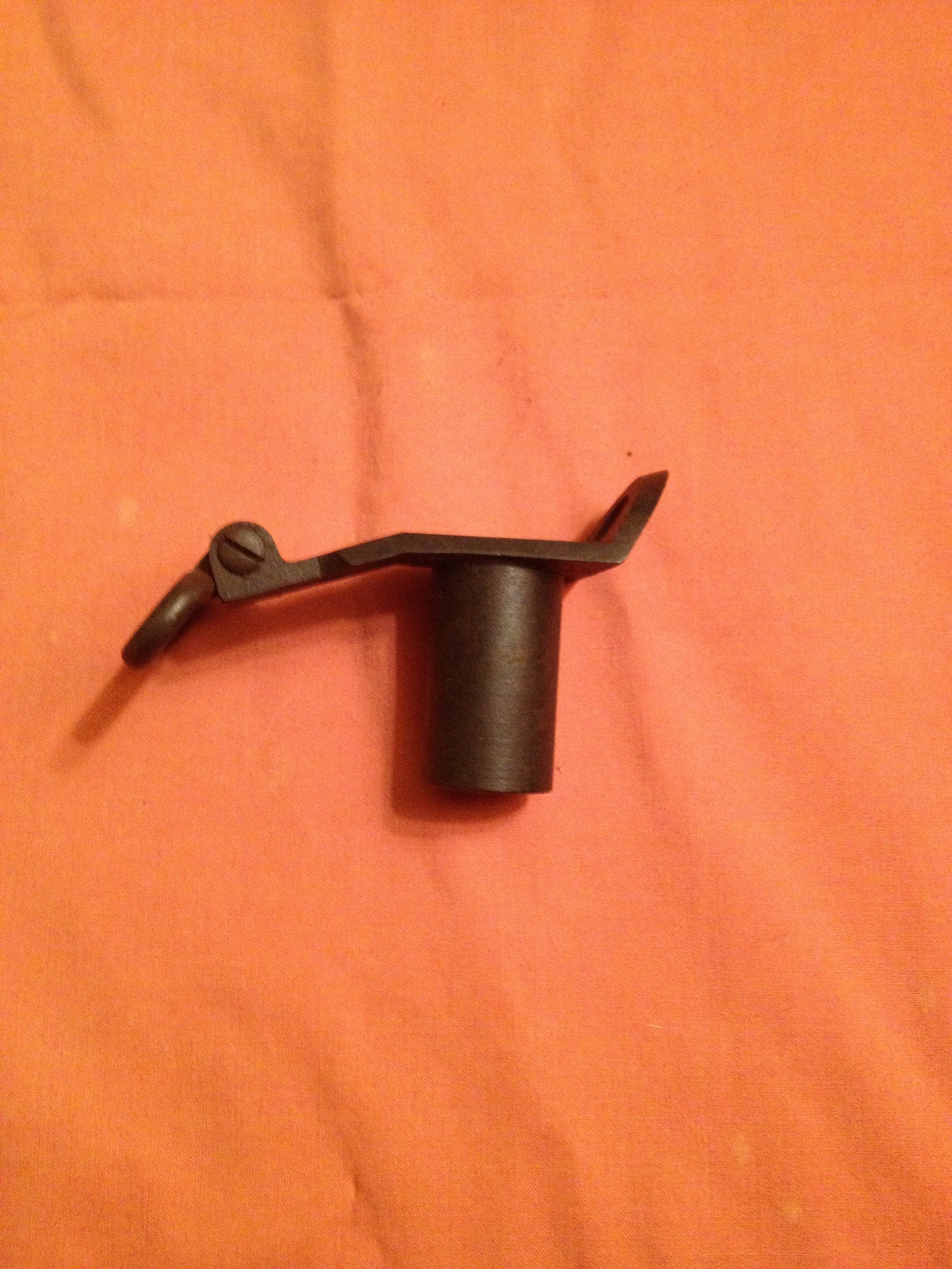 Rear sling swivel, Milled M1918a2 early